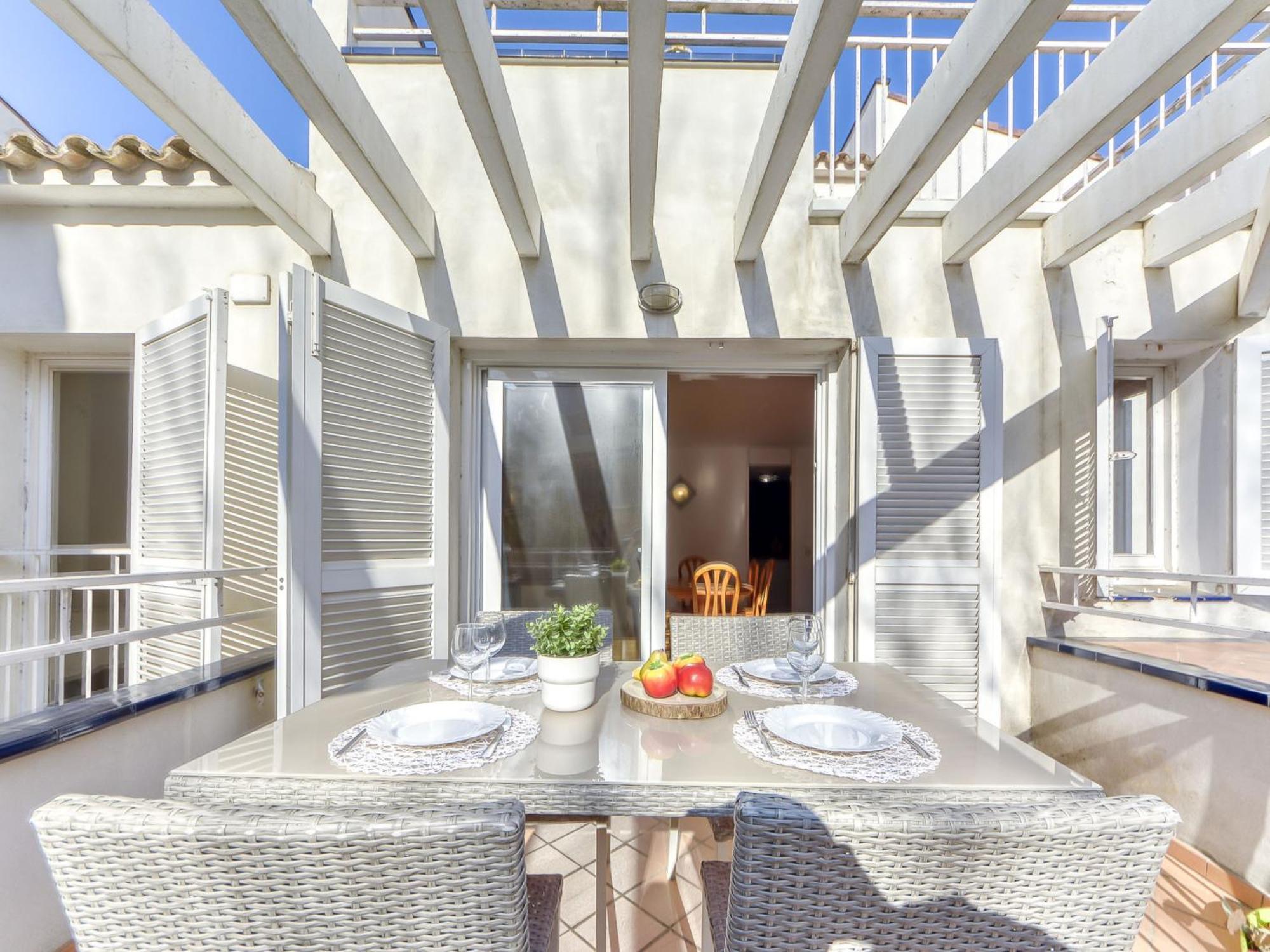 Apartment Platja De Roses-8 By Interhome Exterior photo
